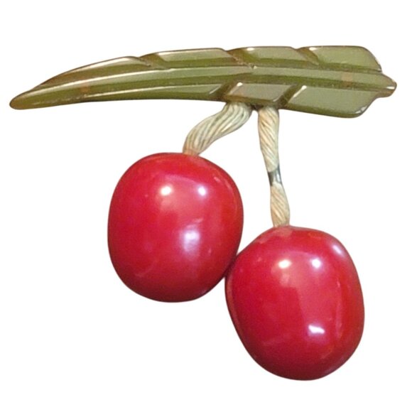 Vintage Bakelite Cherry Brooch Pin Red Cherries Green Leaf Design Retro Fruit - Picture 1 of 14